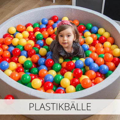 Plastikbälle